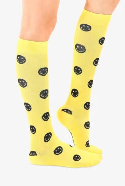 Living Royal Smiley Women's 15-20 MmHg Moderate Compression Socks -Scrubs Wear Store LRSMILEY 3